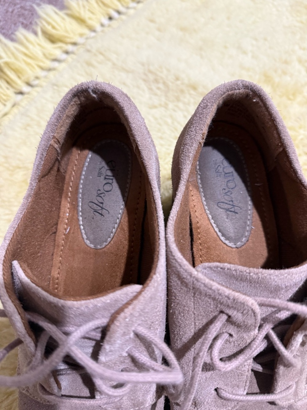 Shoe Bargain! - Picture 4 of 6